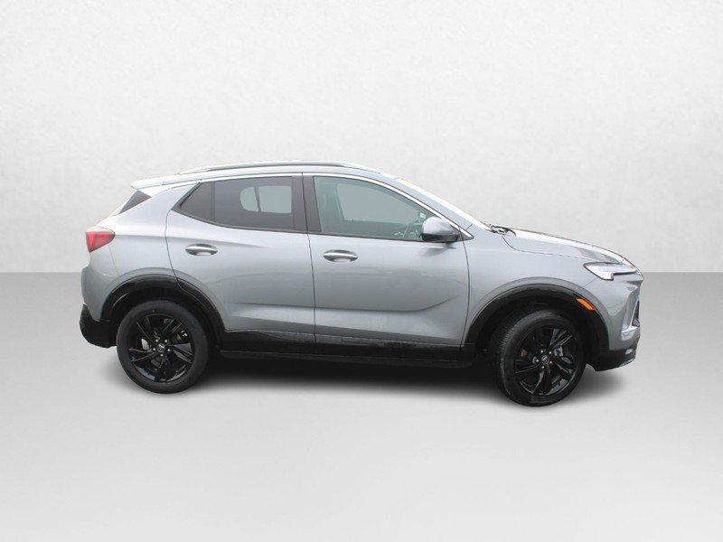 Buick Encore GX Vehicle Image 02