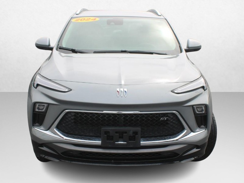 Buick Encore GX Vehicle Image 10