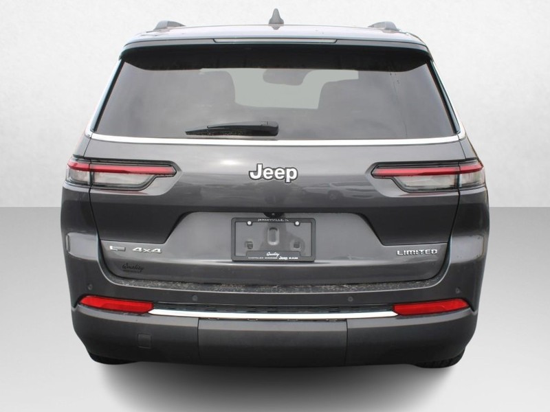 Jeep Grand Cherokee L Vehicle Image 04