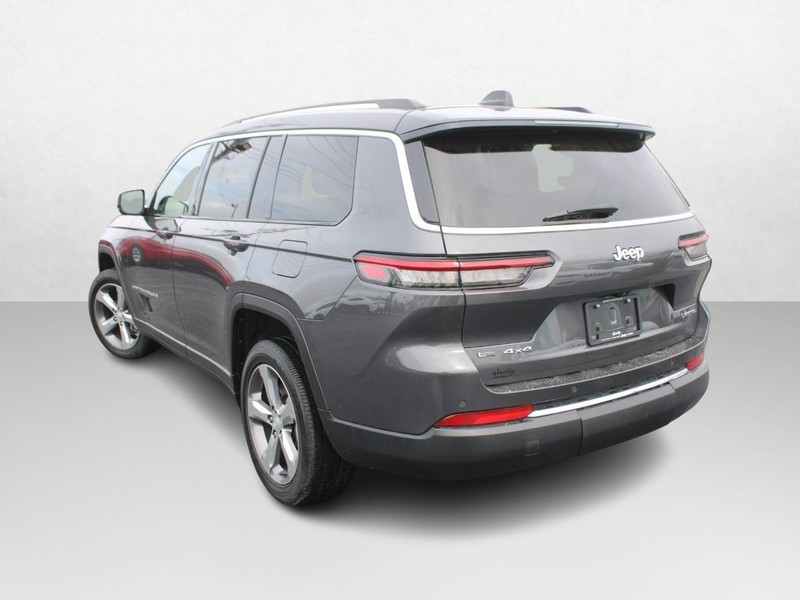 Jeep Grand Cherokee L Vehicle Image 05