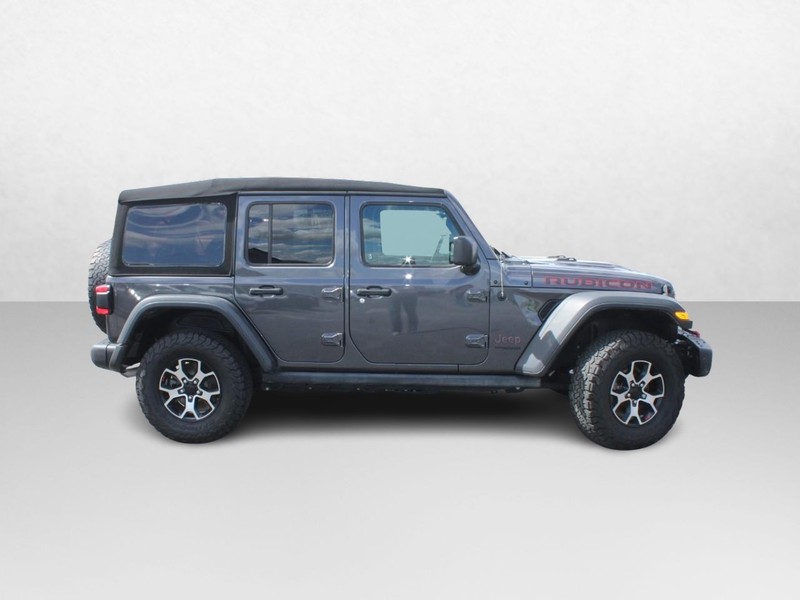 Jeep Wrangler Vehicle Image 02