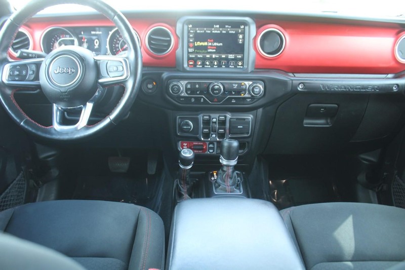 Jeep Wrangler Vehicle Image 13