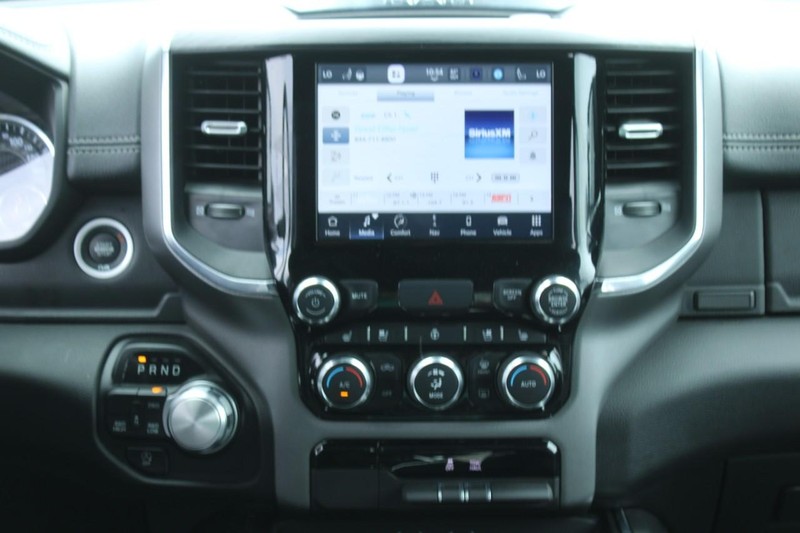 Ram 1500 Vehicle Image 15