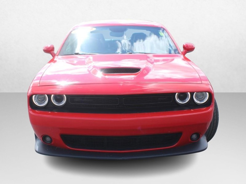 Dodge Challenger Vehicle Image 10