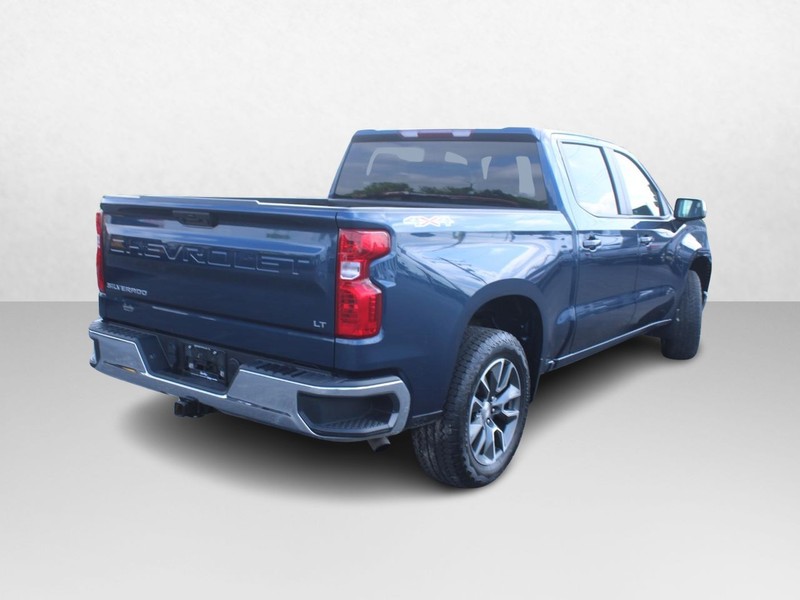 Chevrolet Silverado 1500 Vehicle Image 03