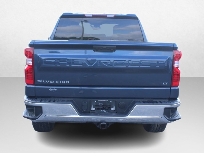 Chevrolet Silverado 1500 Vehicle Image 04