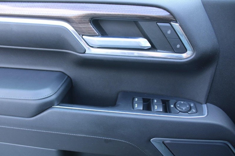 Chevrolet Silverado 1500 Vehicle Image 09