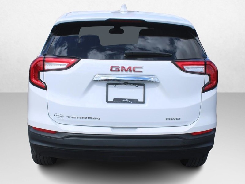 GMC Terrain Vehicle Image 04