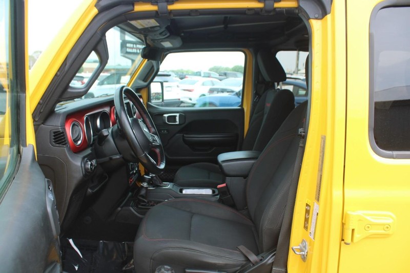 Jeep Wrangler Vehicle Image 08