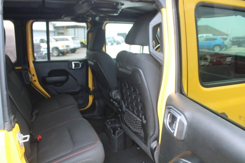 Jeep Wrangler Vehicle Image 12