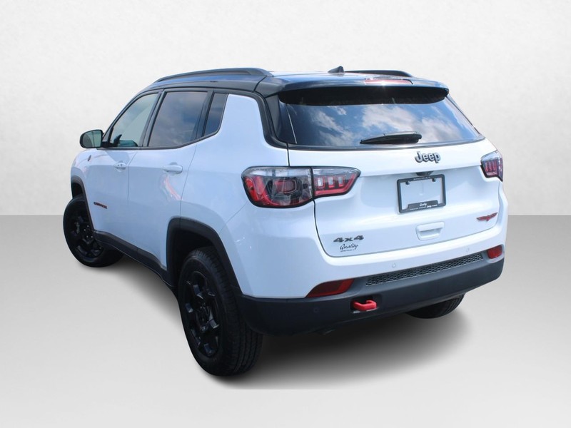 Jeep Compass Vehicle Image 05