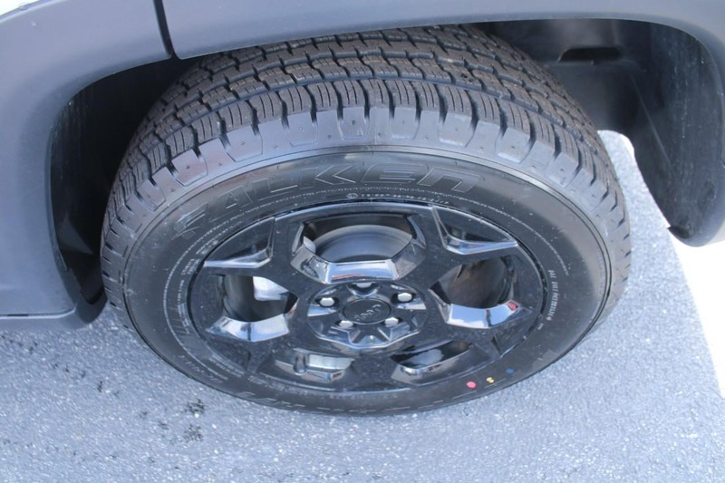 Jeep Compass Vehicle Image 07