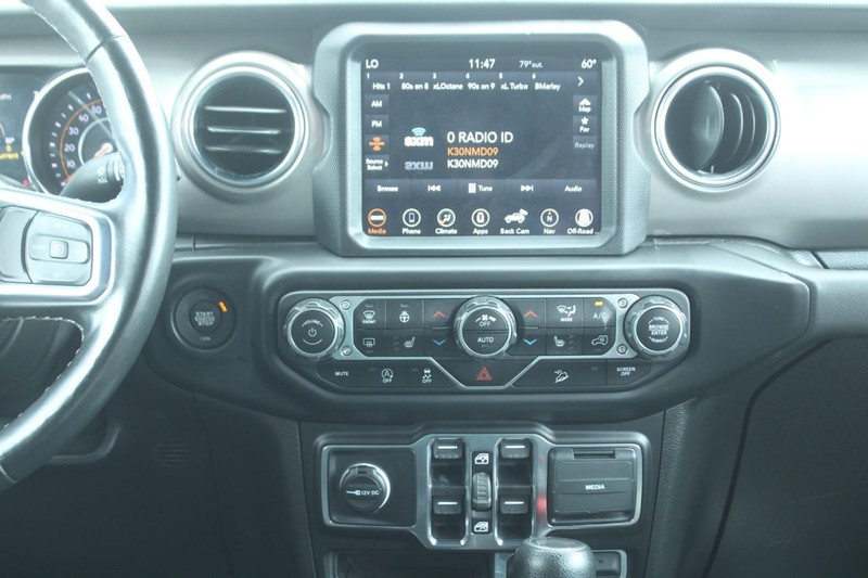 Jeep Wrangler Vehicle Image 15