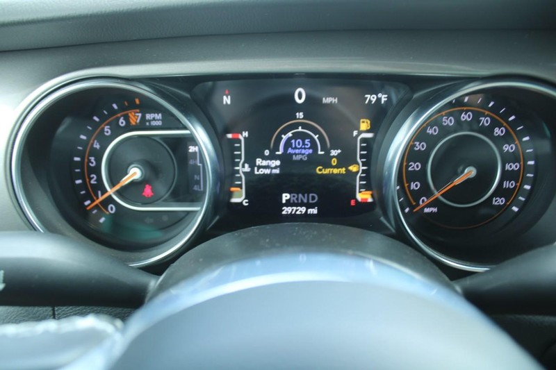 Jeep Wrangler Vehicle Image 18