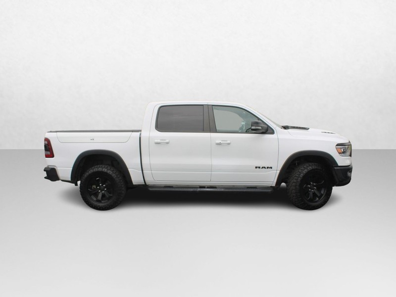 Ram 1500 Vehicle Image 02
