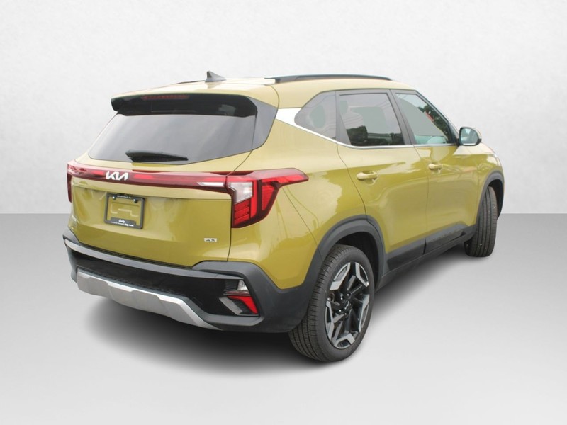 Kia Seltos Vehicle Image 03
