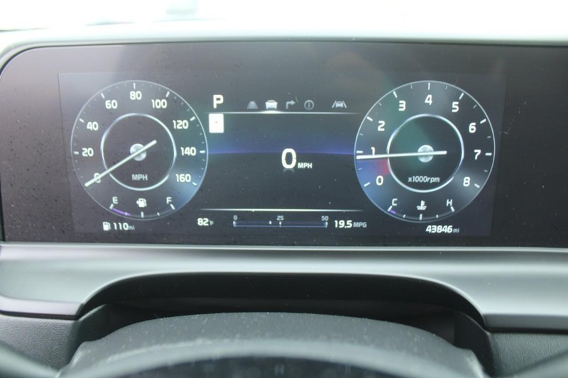 Kia Seltos Vehicle Image 18