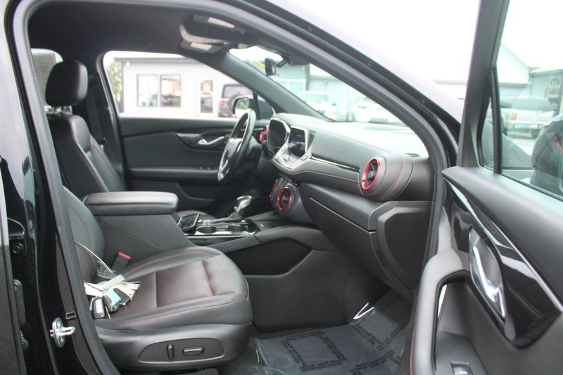 Chevrolet Blazer Vehicle Image 11