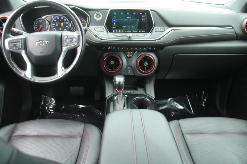 Chevrolet Blazer Vehicle Image 13