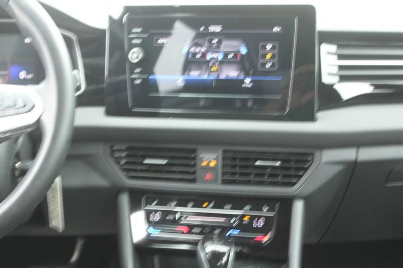 Volkswagen Jetta Vehicle Image 15