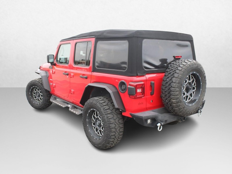 Jeep Wrangler Unlimited Vehicle Image 05