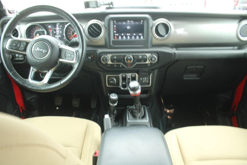 Jeep Wrangler Unlimited Vehicle Image 13