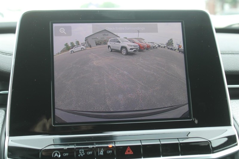 Jeep Compass Vehicle Image 10