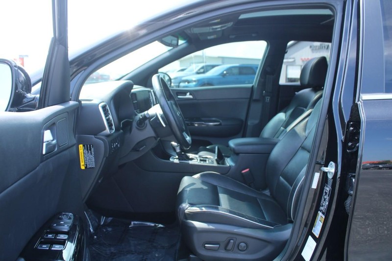 Kia Sportage Vehicle Image 08