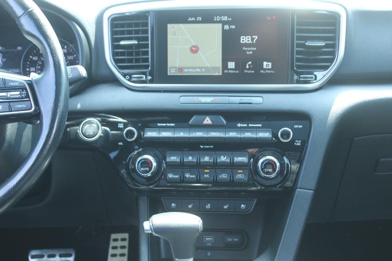 Kia Sportage Vehicle Image 15