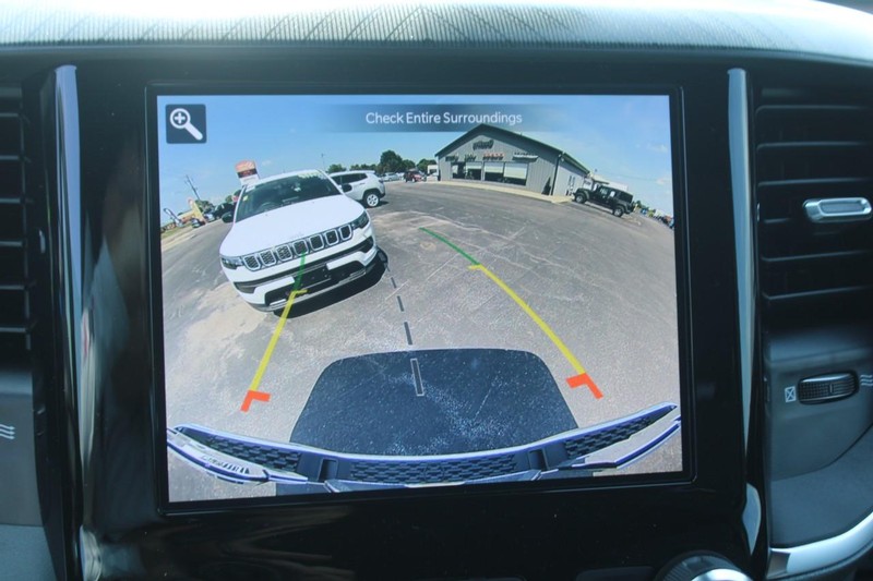 Ram 1500 Vehicle Image 09