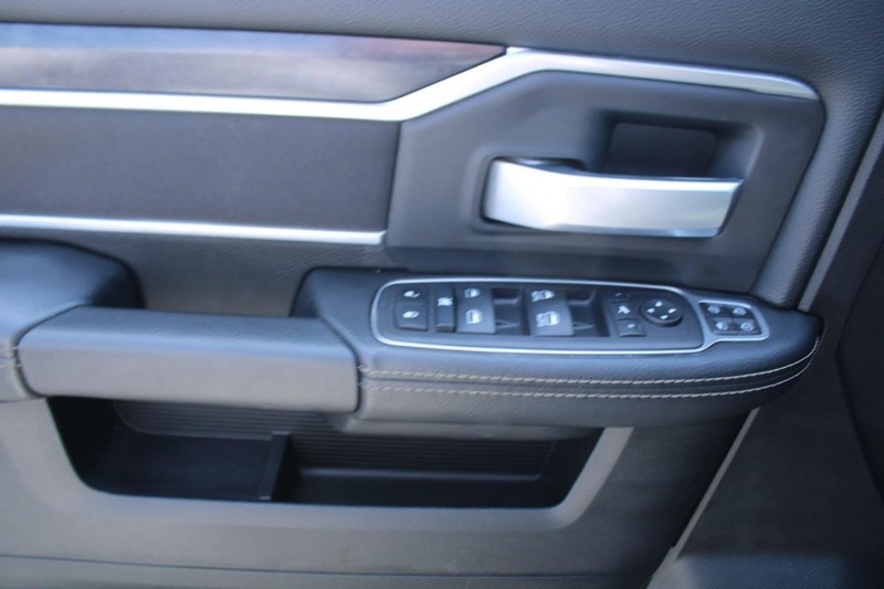 Ram 2500 Vehicle Image 09
