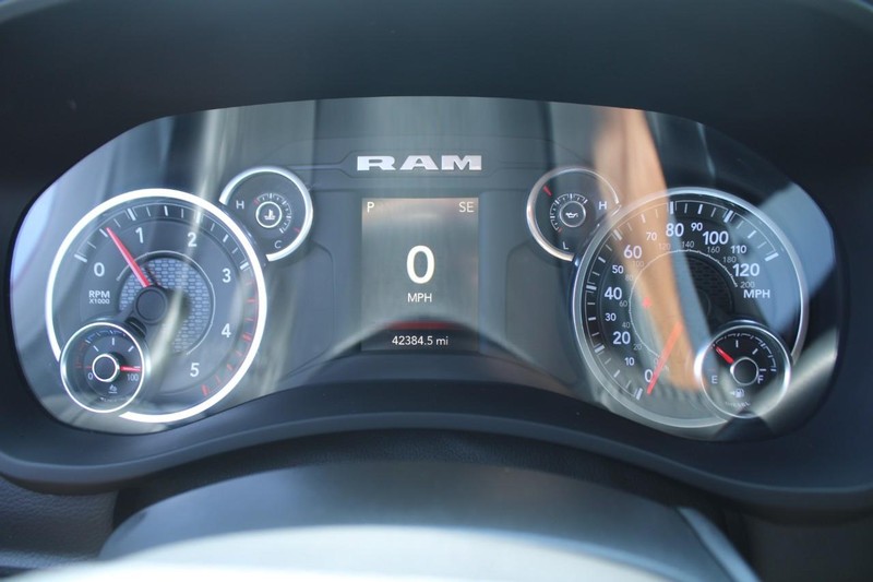 Ram 2500 Vehicle Image 18