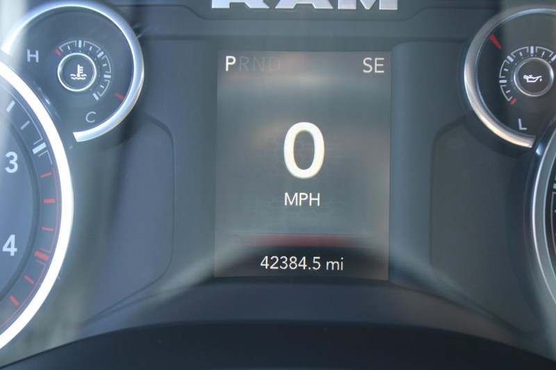 Ram 2500 Vehicle Image 19