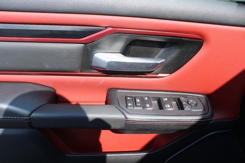 Ram 1500 Vehicle Image 09