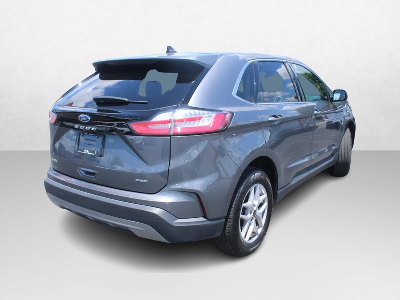 Ford Edge Vehicle Image 03