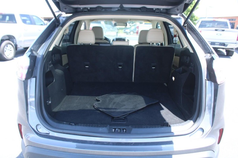 Ford Edge Vehicle Image 06