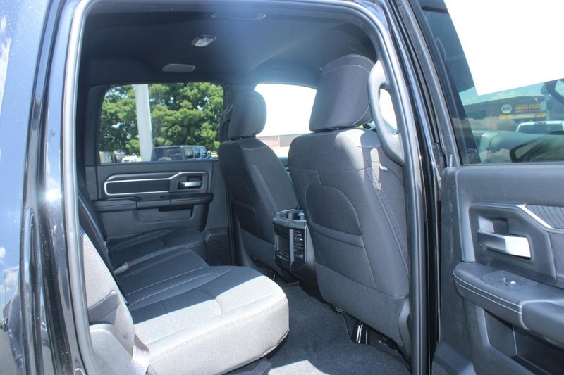 Ram 2500 Vehicle Image 03