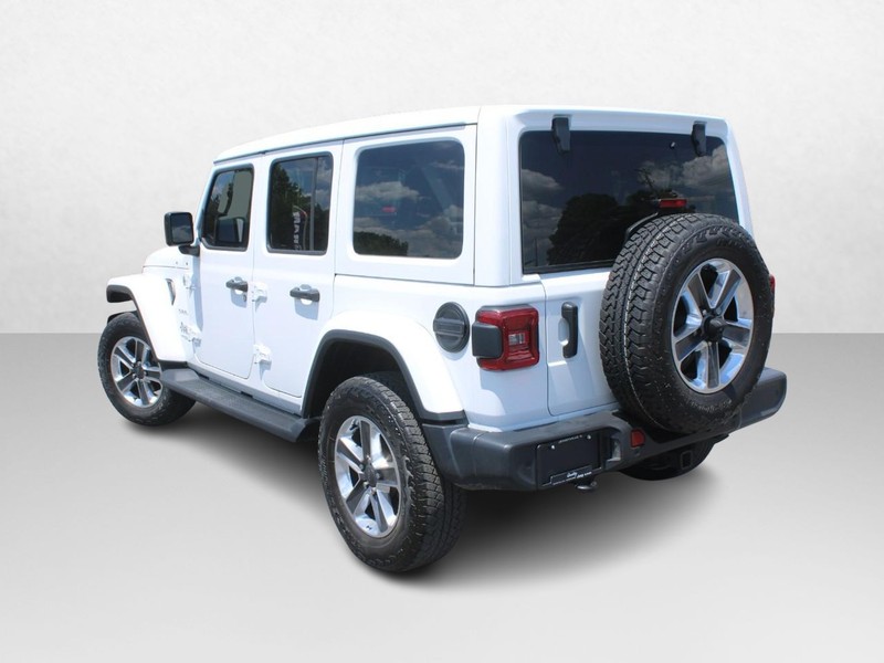 Jeep Wrangler Vehicle Image 05