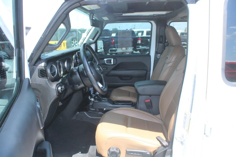 Jeep Wrangler Vehicle Image 08