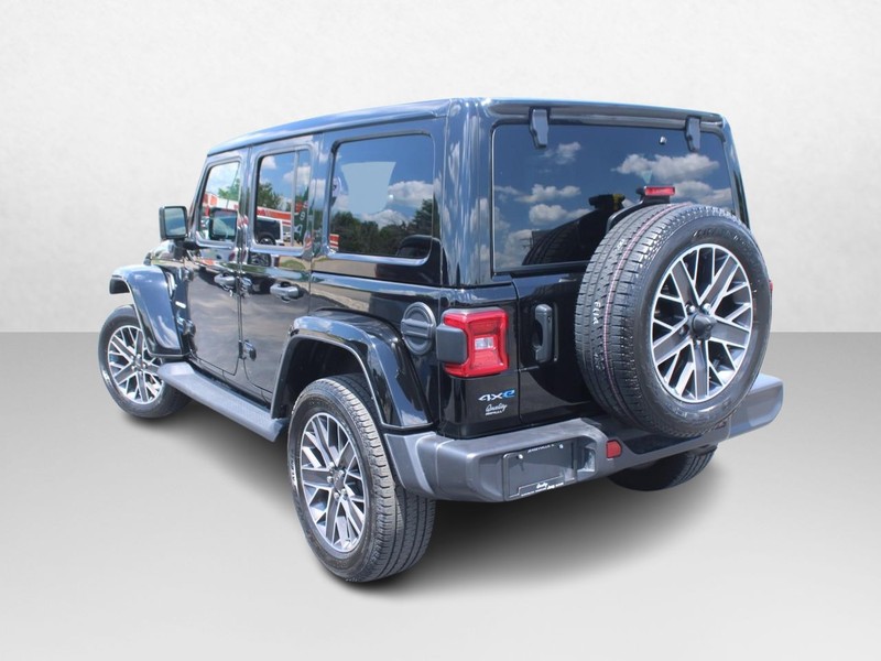 Jeep Wrangler 4xe Vehicle Image 05