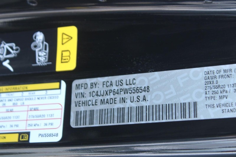 Jeep Wrangler 4xe Vehicle Image 17