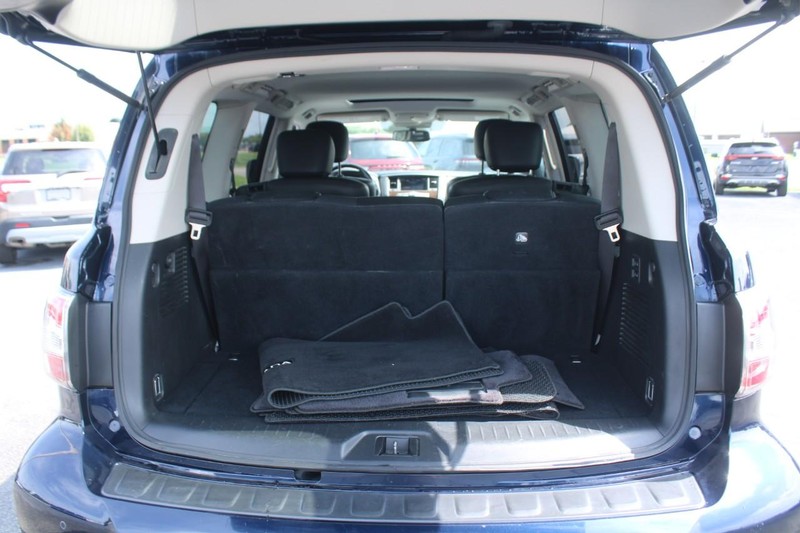 Nissan Armada Vehicle Image 06