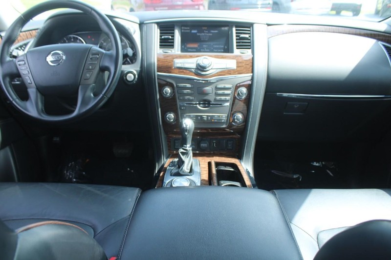Nissan Armada Vehicle Image 13