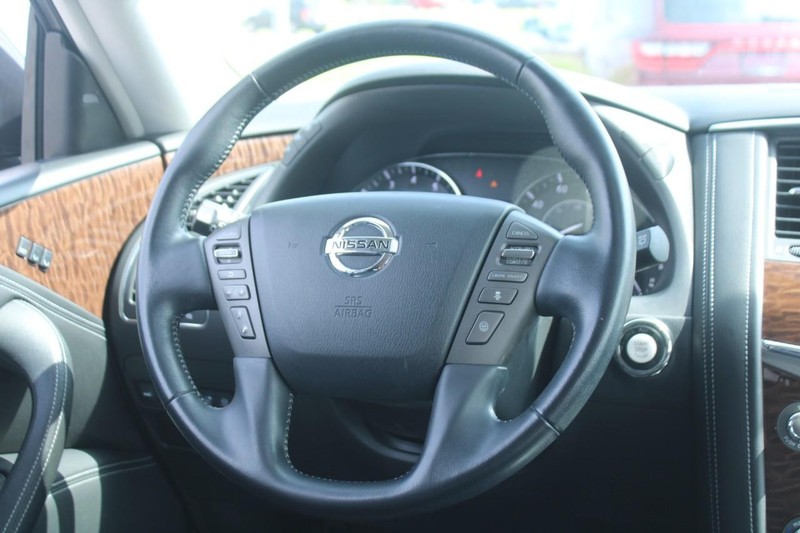 Nissan Armada Vehicle Image 14