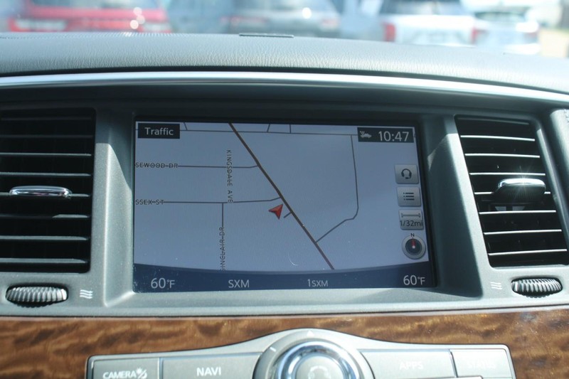 Nissan Armada Vehicle Image 20