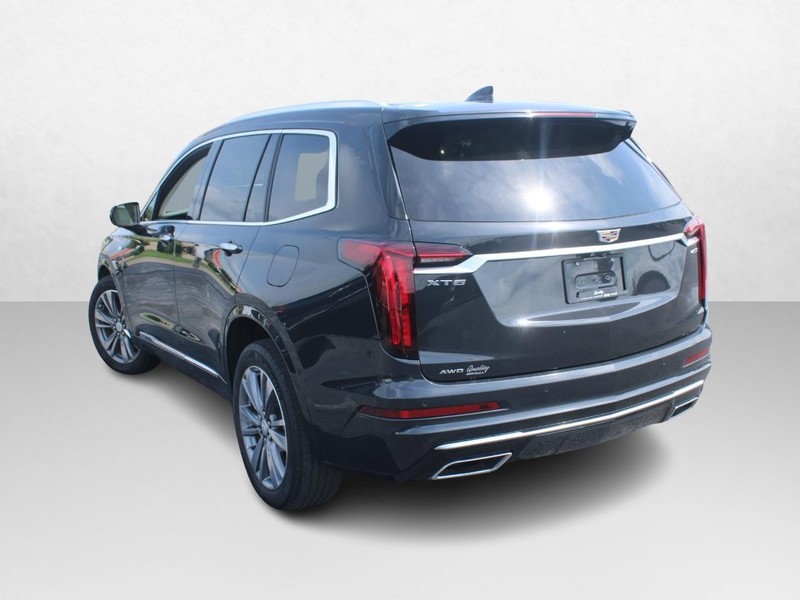 Cadillac XT6 Vehicle Image 05