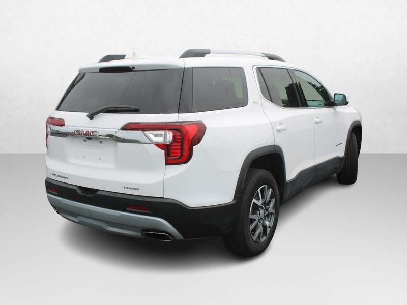 GMC Acadia Vehicle Image 03