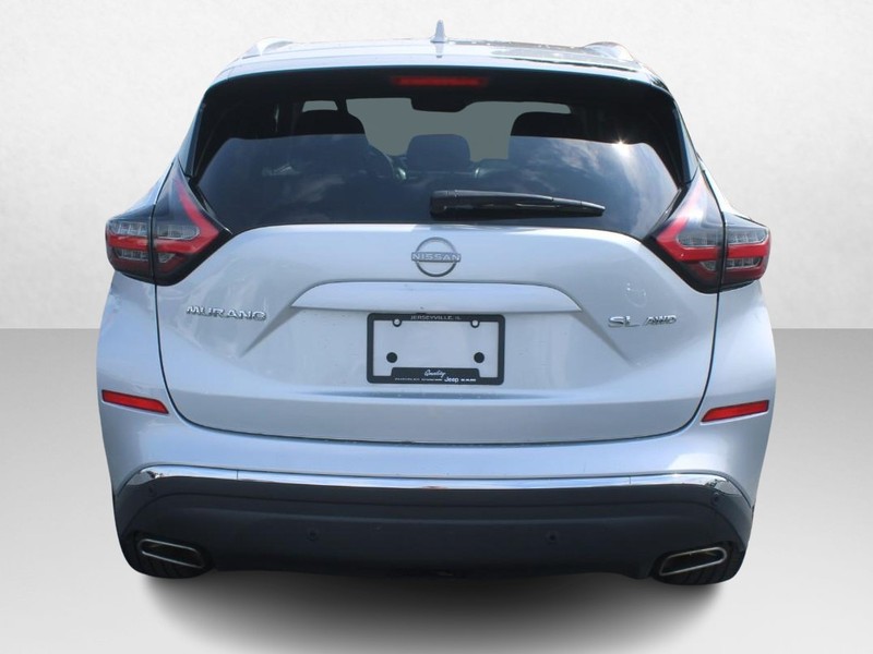 Nissan Murano Vehicle Image 04