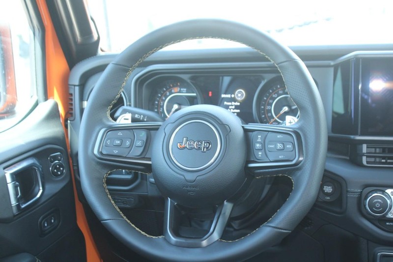 Jeep Wrangler Vehicle Image 06