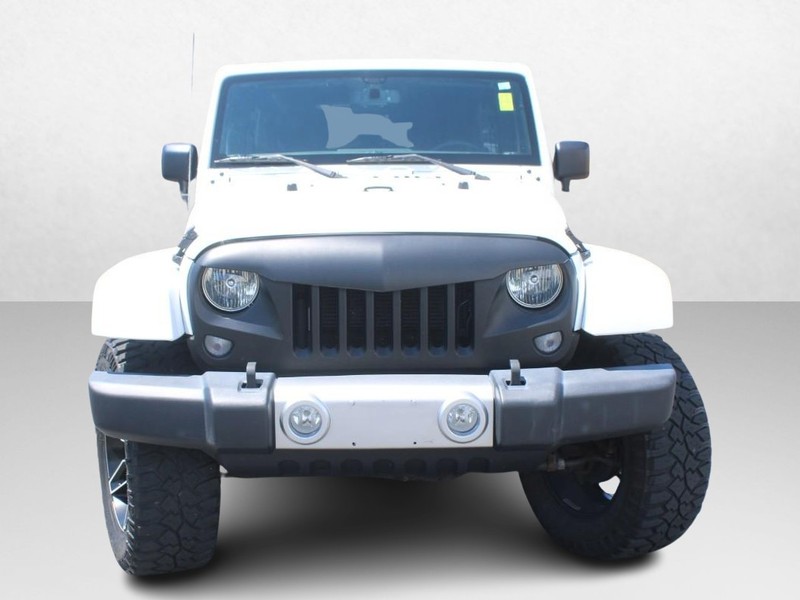 Jeep Wrangler JK Unlimited Vehicle Image 10